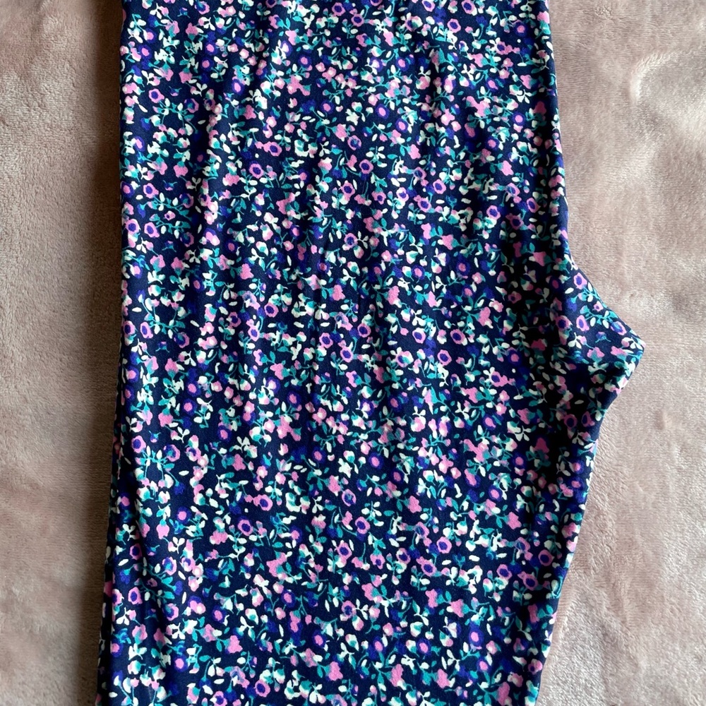 LuLaRoe Leggings TC Navy Blue with Pink and Teal
